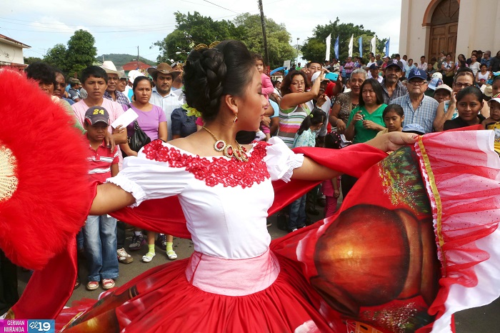 Masaya vibró con sus danzas populares