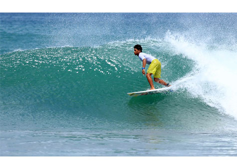 Jackson Obando y Joel Chávez más cerca del mundial Junior de la ISA