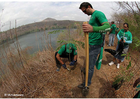 Reforestan riberas de Laguna de Asososca en campaña ambiental “Hagamos que el verde perdure”