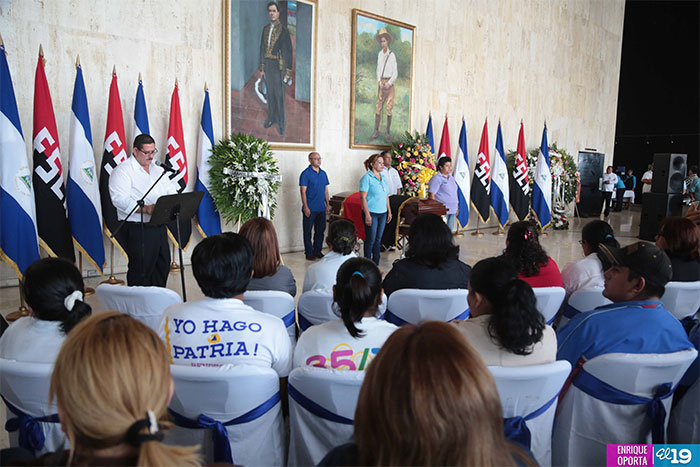 Alcaldes del país destacan vocación de servicio de Felicita Zeledón