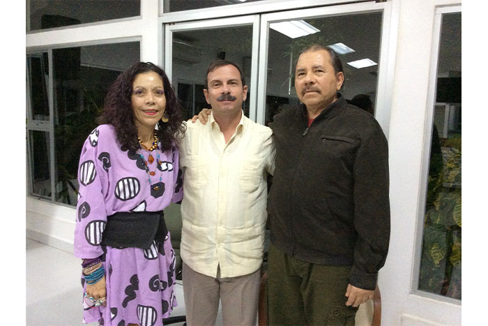 Daniel y Rosario se reúnen con el Héroe Cubano, Fernando González Llort