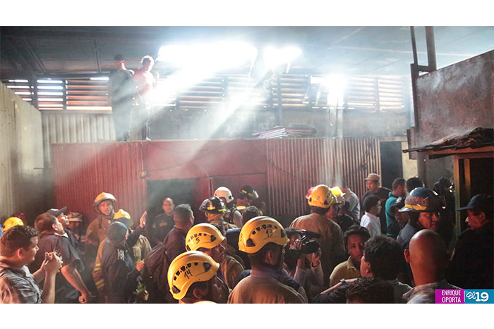 Incendio en el Mercado Oriental no deja víctimas