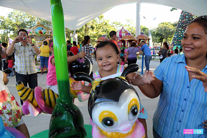 Familias estrenan nueva etapa del Parque Luis Alfonso Velásquez