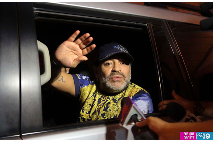 Arriba a Nicaragua Diego Armando Maradona