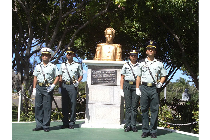 Formando a los nuevos soldados de la Patria