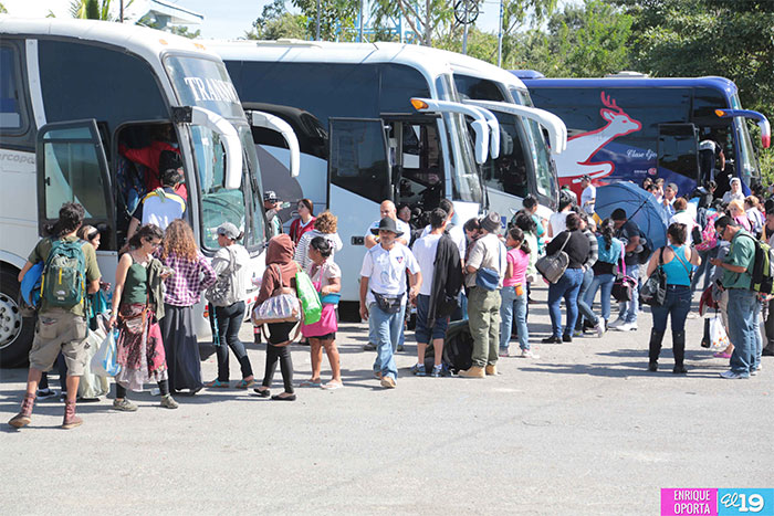Miles llegan a Nicaragua a través del puesto fronterizo de Peñas Blancas