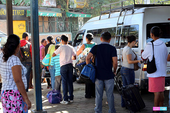 Miles salen de Managua para pasar sus vacaciones en los departamentos