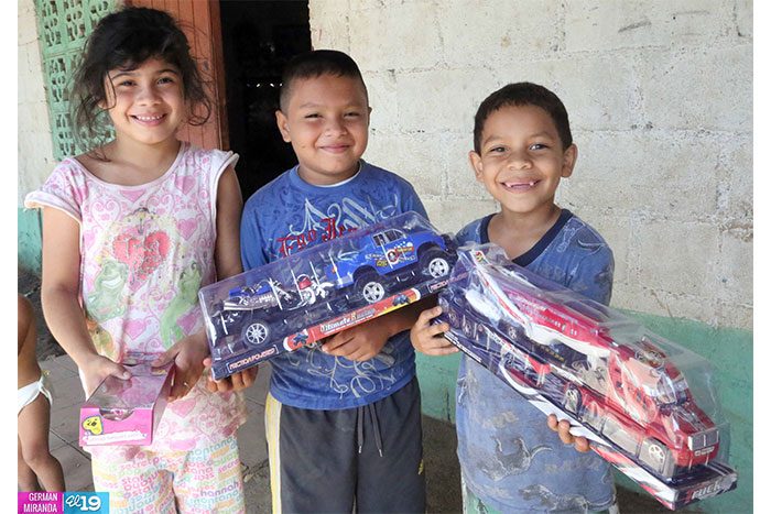 Miles de juguetes para los mimados de la Revolución