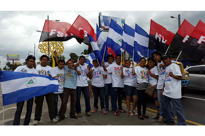 Familias y Juventud se congregan para celebrar 40 Aniversario de la Toma de la Casa de Chema Castillo
