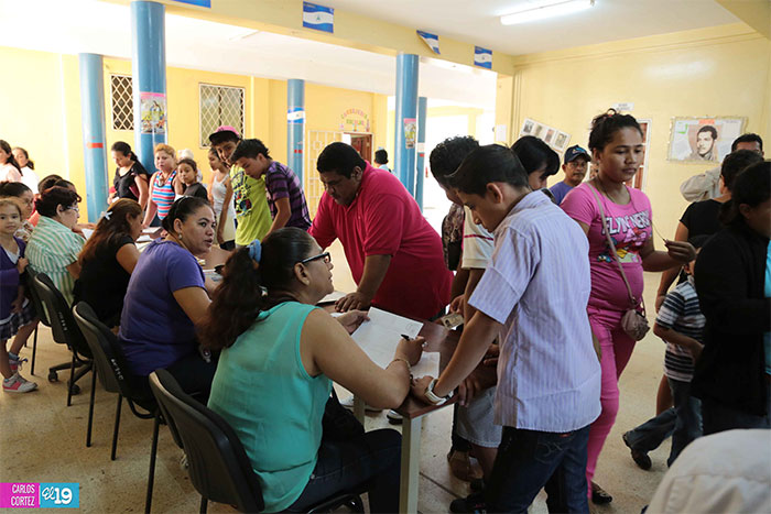 Proceso de matrícula avanza satisfactoriamente en colegios públicos del país