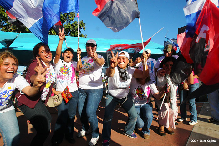 Ratifican Buen Gobierno de Daniel y Rosario
