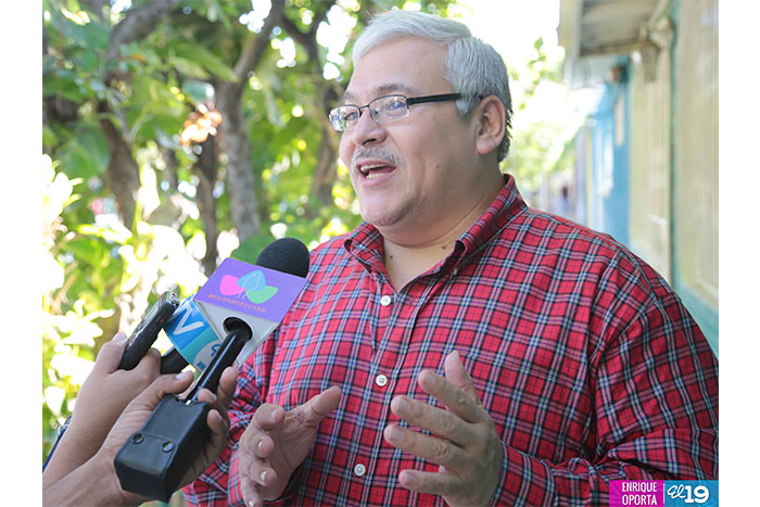 Altos niveles de aprobación del Gobierno responden a ejecución de programas sociales