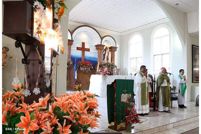 Cardenal Brenes: Estamos llamados a promover la cultura de la vida desde la familia