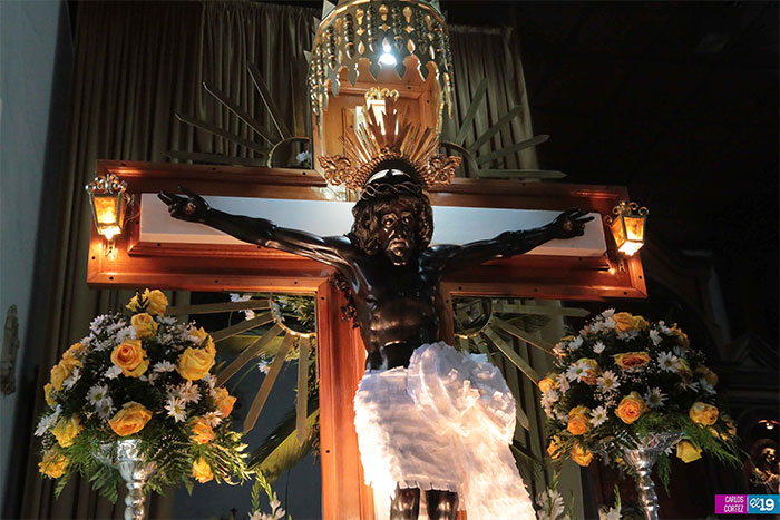 Cardenal Brenes celebra 90 Confirmaciones en Tipitapa