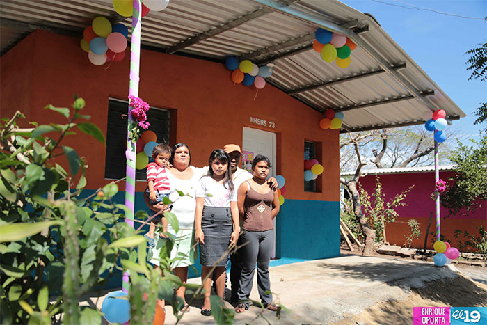 Familias de San Rafael del Sur participan en la construcción de sus propias viviendas