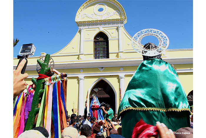 Derroche de fervor en tradicional Tope de los Santos