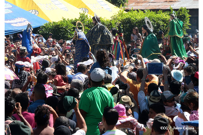Derroche de fervor en tradicional Tope de los Santos