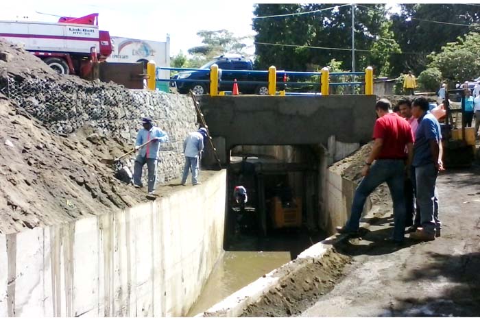 ALMA ejecutará 21 proyectos de drenaje para reducir inundaciones en puntos críticos
