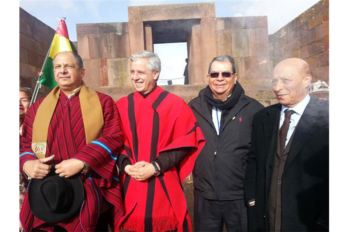 Vicepresidente participa en investidura de Evo Morales