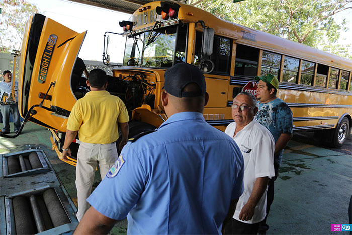 Inicia inspección técnico-mecánica de transporte escolar