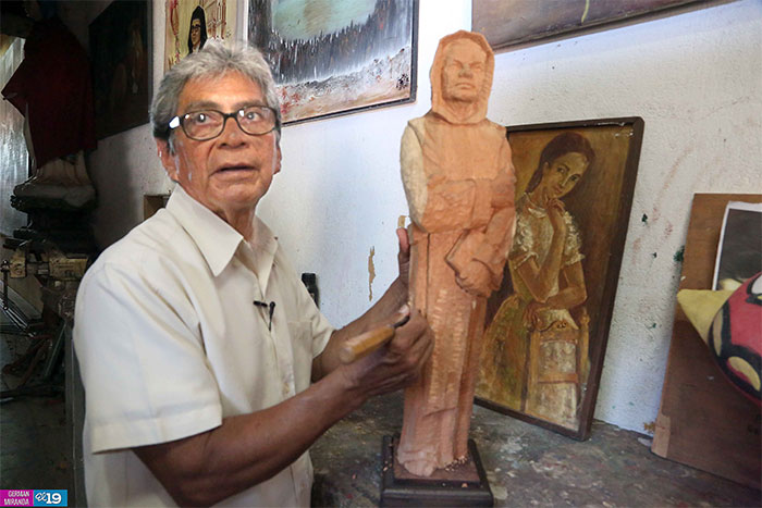Los 'esculturales' versos de Darío