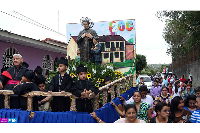 Comunidad Salesiana de Masaya conmemora 200 años del nacimiento de San Juan Bosco