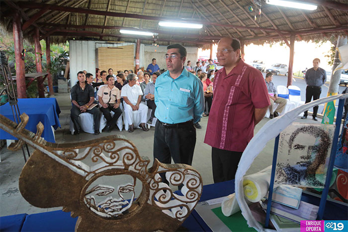 Alcaldía de Managua presenta propuestas escultóricas al centenario de Darío