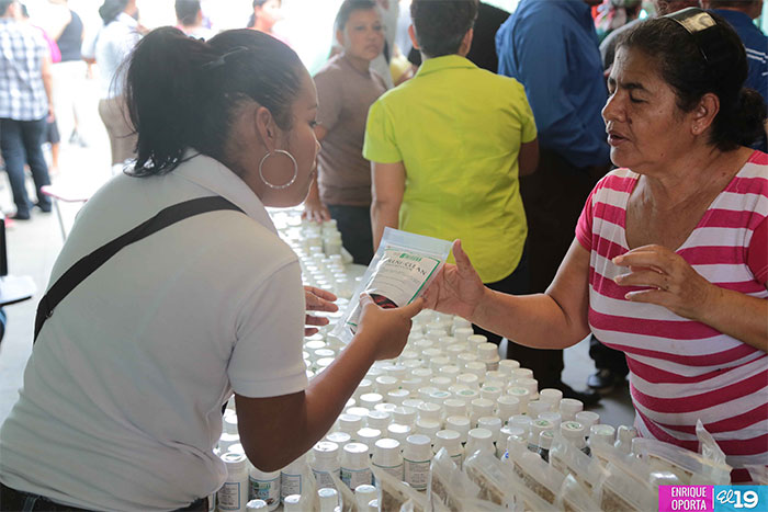 Promueven uso de medicina natural