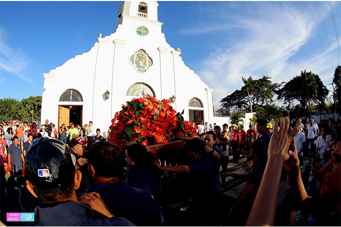 Cardenal Brenes nombra nuevo párroco de Iglesia Santo Domingo de Guzmán en Las SierritasR