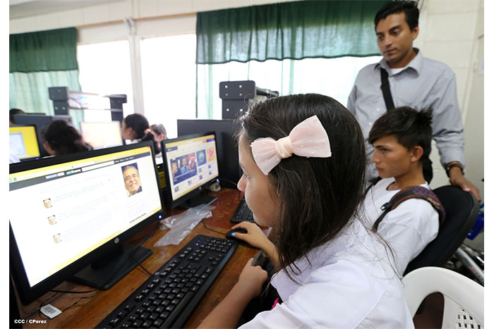 Inauguran aula de telecomunicaciones en Jinotepe