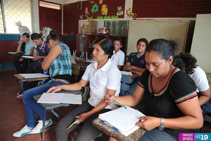 Secundaria rural a distancia se desarrolla con éxito