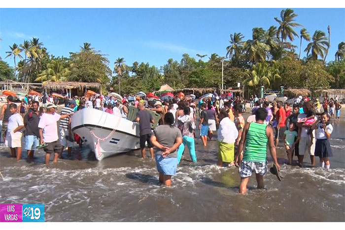 Rescatan a cuatro pescadores desaparecidos en Masachapa