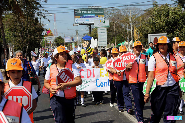 Miles protagonizan gran marcha por la prevención de los accidentes de tránsito en Managua