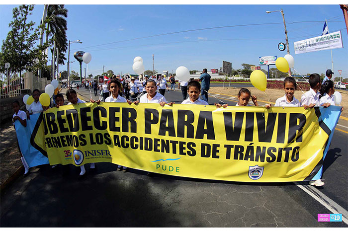 Miles protagonizan gran marcha por la prevención de los accidentes de tránsito en Managua