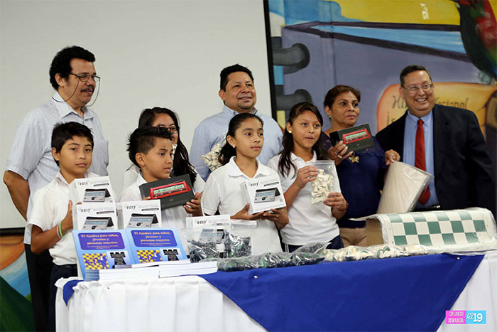 Nicaragua impulsa aprendizaje del ajedrez en las escuelas