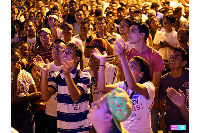 Juventud Sandinista le canta al General Augusto C. Sandino