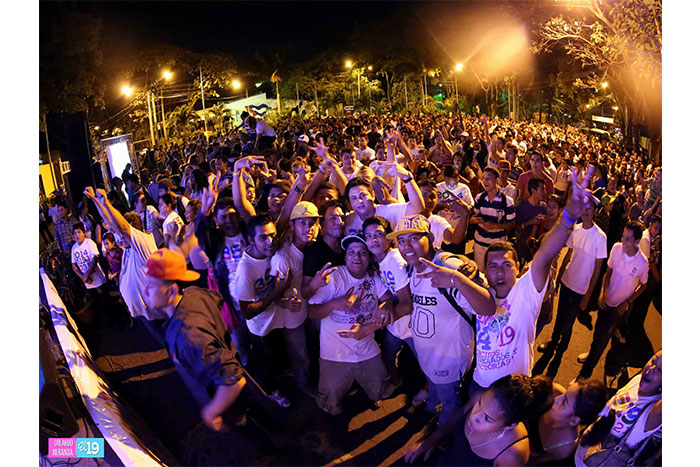 Juventud Sandinista le canta al General Augusto C. Sandino