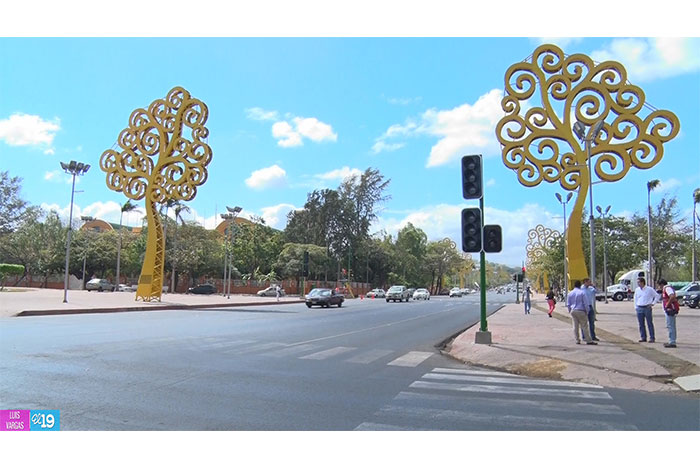 Avanza instalación de semáforos inteligentes en principales vías de Managua