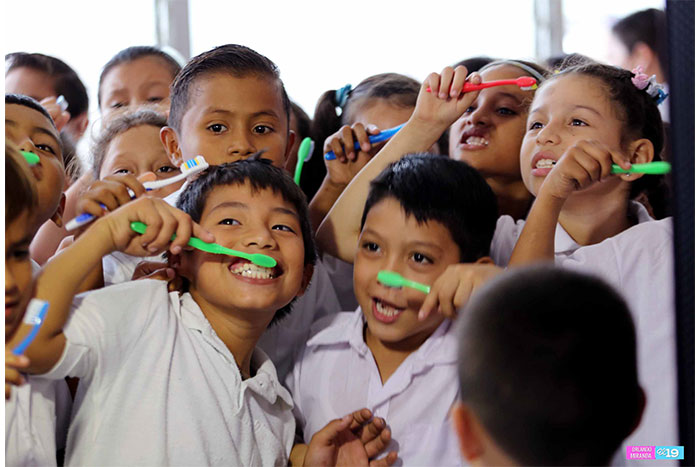 Nicaragua protegerá salud bucal de 829 mil estudiantes de primaria