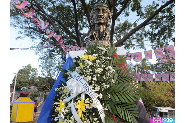 Familias del Barrio Camilo Ortega rinden homenaje al Apóstol de la Unidad Sandinista
