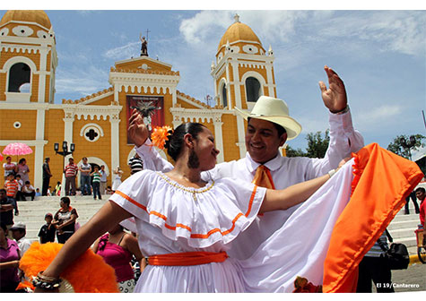 Masatepe celebra a la Santísima Trinidad