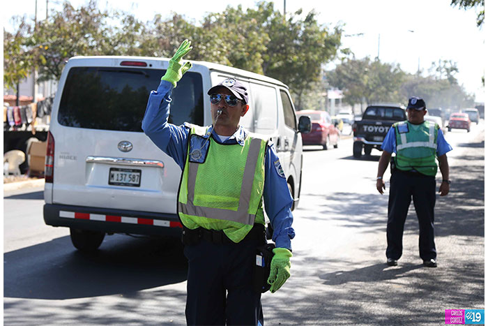 Policía Nacional con fuerte presencia en carreteras y mercados