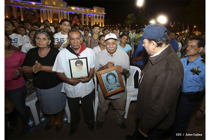 Presidente Daniel sostiene amplio intercambio con familiares de héroes de San José de las Mulas