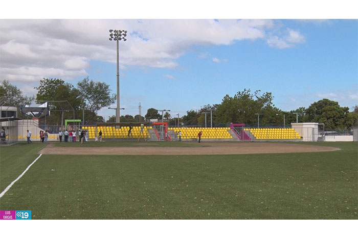 Nicaragua dedica Estadio de Béisbol Infantil al Comandante-Eterno Hugo Chávez Frías