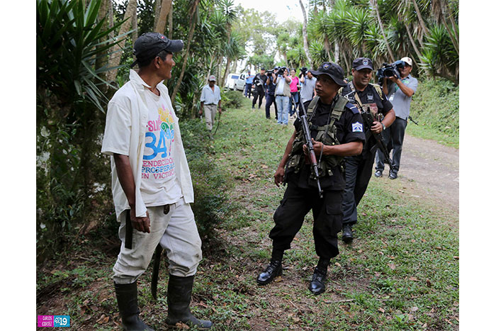 Policía Nacional brinda seguridad a familias y productores matagalpinos