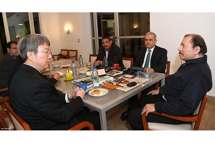 Presidente Daniel sostiene encuentro con delegación del FMI