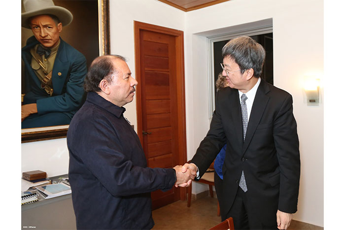 Presidente Daniel sostiene encuentro con delegación del FMI