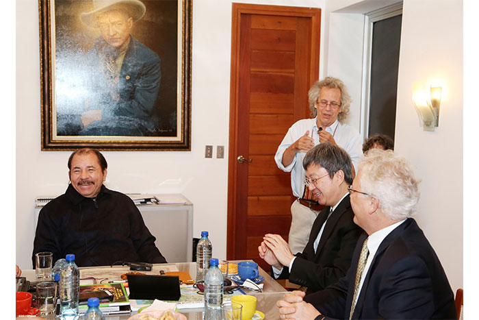 Presidente Daniel sostiene encuentro con delegación del FMI