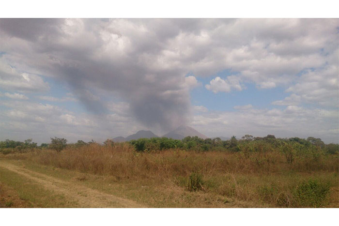Dos explosiones en Volcán San Cristóbal