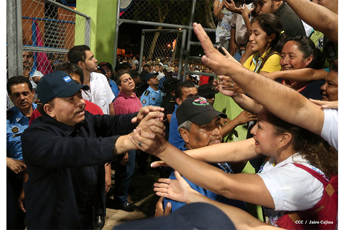 Daniel inaugura Estadio de Béisbol Infantil “Hugo Chávez Frías”